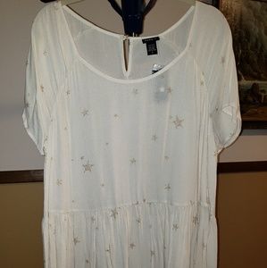 Beautiful chiffon top, Torrid size 2, Brand new